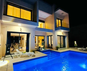 Heated pool villa with hammam in Targa